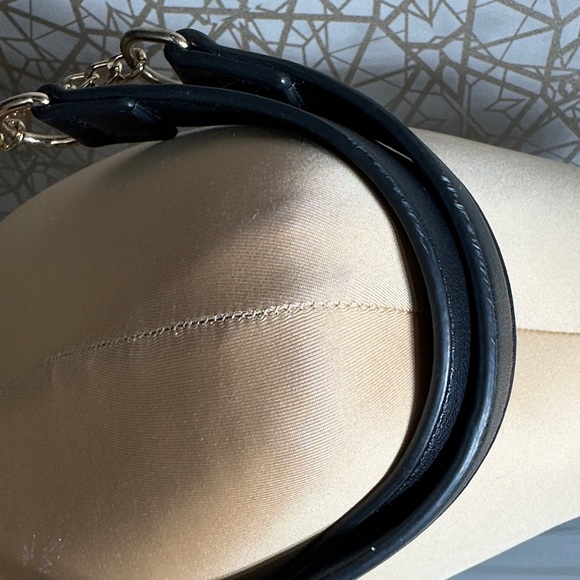 Black and Gold Chain Straps - Picture 7 of 7